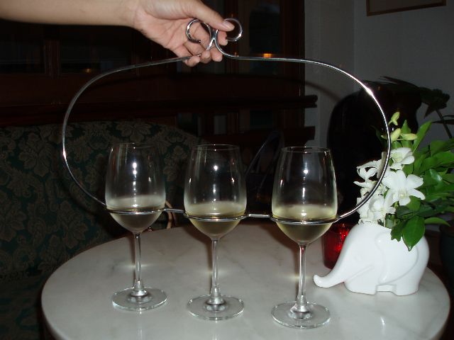 Flight of Wines (photo credit: restaurantdiningcritiques.com)