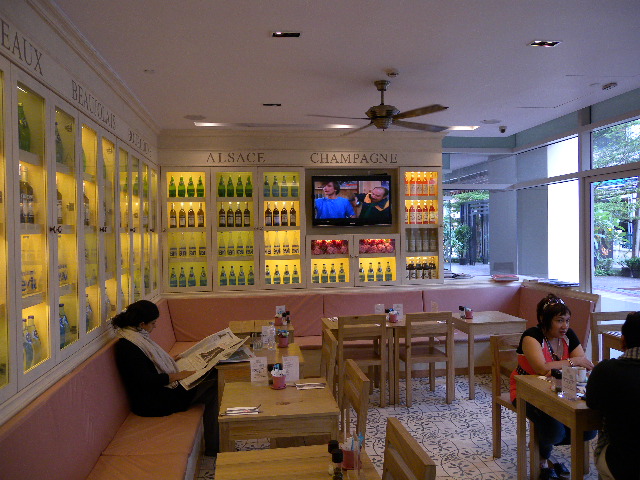 Cafe Tartine Interior