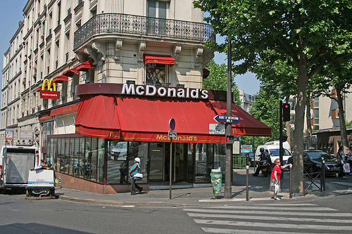Mcdonald Paris