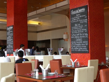 Bistro M Dining Room, Marriott Sukhumvit Soi 24