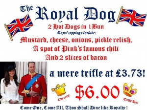 Pinks Royal Hot Dog